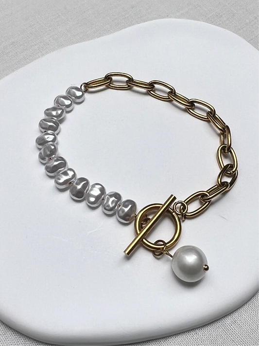 Linked pearl